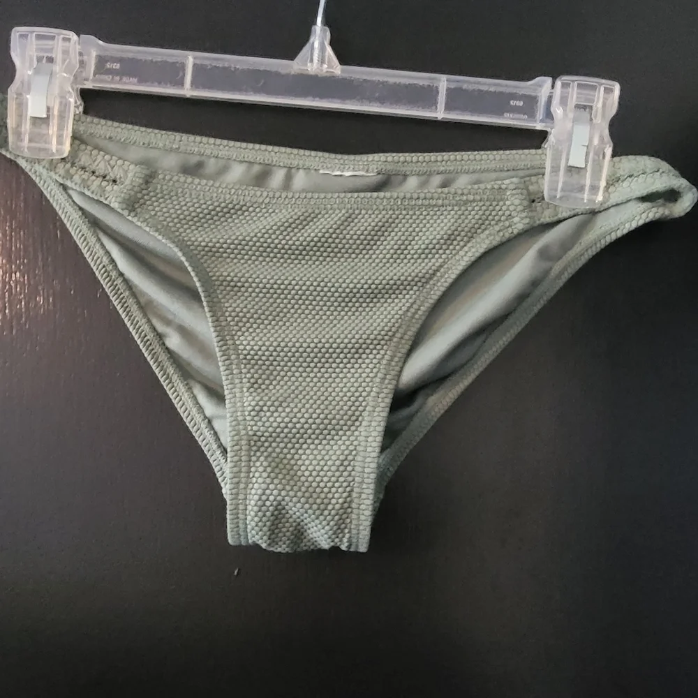 New Without Tags, Swimsuit, Sage Green, Size Small Bottom, Size Medium Top - Picture 4 of 10
